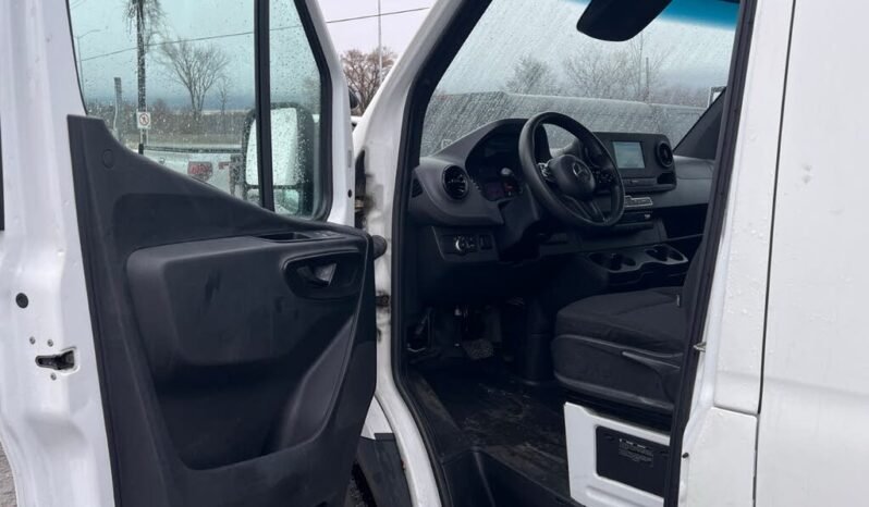 
								2020 Mercedes Benz Sprinter 2500 Cargo RWD full									