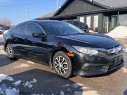 
										2017 Honda Civic LX full									