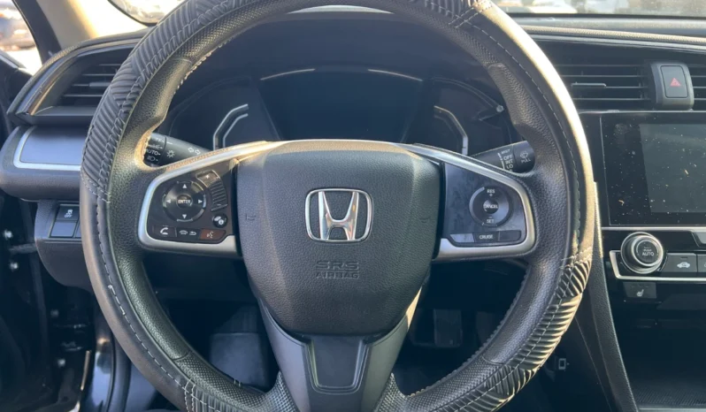 
								2017 Honda Civic LX full									