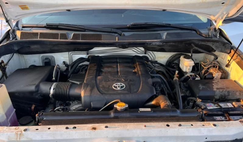 
								2013 Toyota Tundra SR5 Double Cab 4WD full									