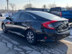 
										2017 Honda Civic LX full									