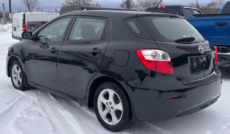
								2013 Toyota Matrix full									