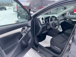 
										2013 Toyota Matrix full									