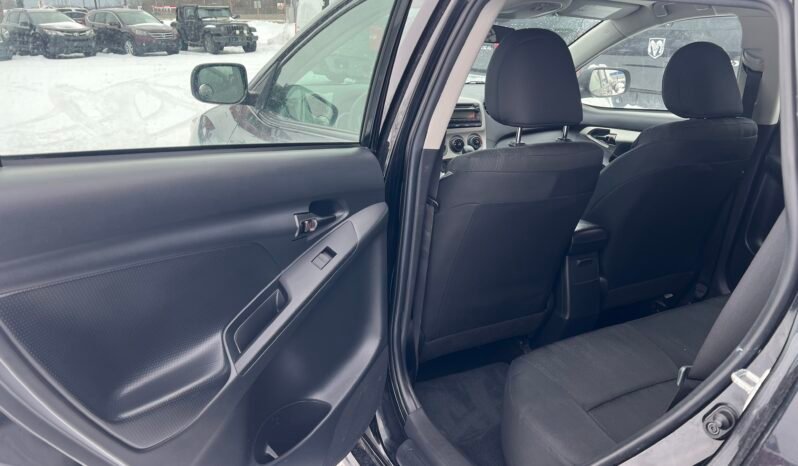 
								2013 Toyota Matrix full									