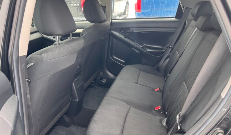 
								2013 Toyota Matrix full									