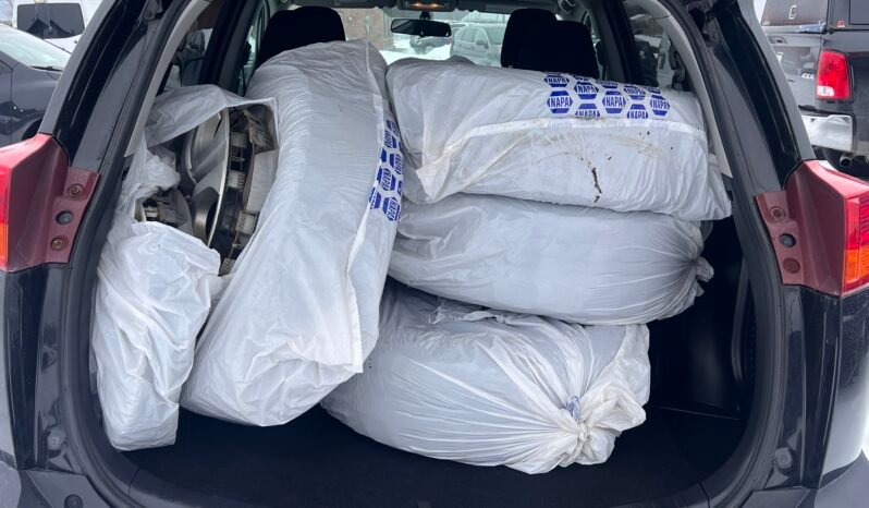 
								2014 Toyota RAV4 LE AWD full									