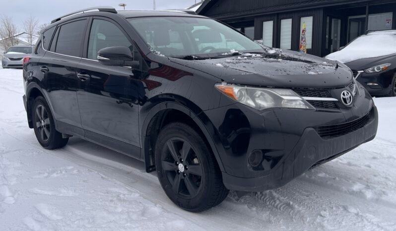 
								2014 Toyota RAV4 LE AWD full									