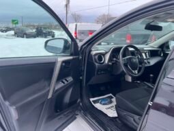 
										2014 Toyota RAV4 LE AWD full									