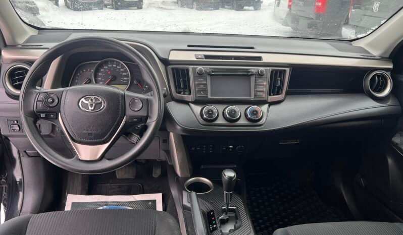
								2014 Toyota RAV4 LE AWD full									