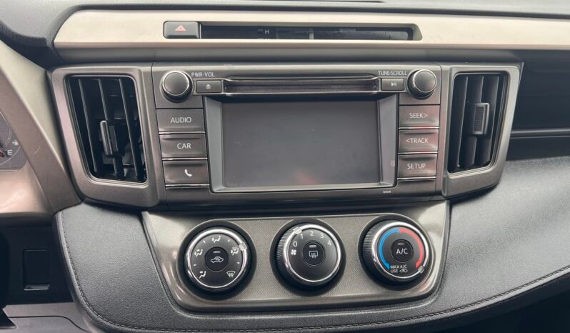 
								2014 Toyota RAV4 LE AWD full									