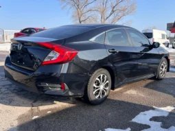 
										2017 Honda Civic LX full									