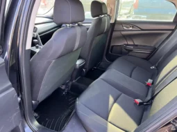 
										2017 Honda Civic LX full									