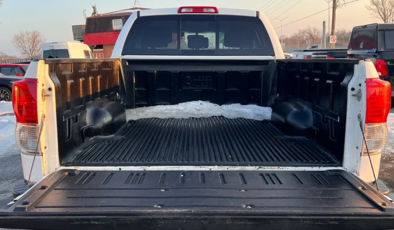 
								2013 Toyota Tundra SR5 Double Cab 4WD full									