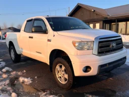 
										2013 Toyota Tundra SR5 Double Cab 4WD full									