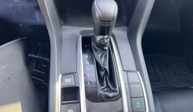 
								2017 Honda Civic LX full									