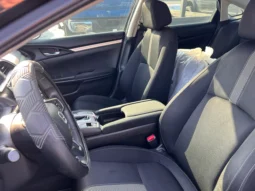 
										2017 Honda Civic LX full									