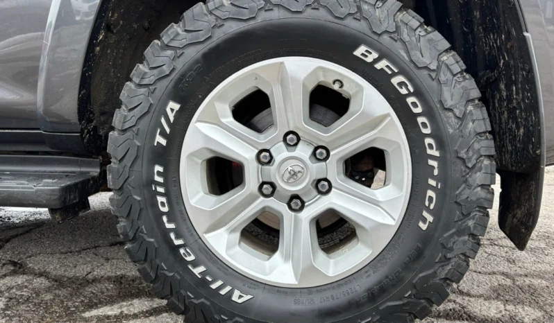 
								2014 Toyota 4Runner SR5 4WD full									