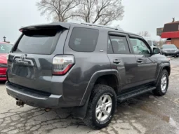 
										2014 Toyota 4Runner SR5 4WD full									