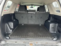
										2014 Toyota 4Runner SR5 4WD full									