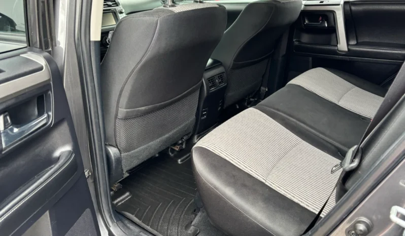 
								2014 Toyota 4Runner SR5 4WD full									