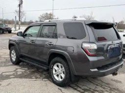 
										2014 Toyota 4Runner SR5 4WD full									