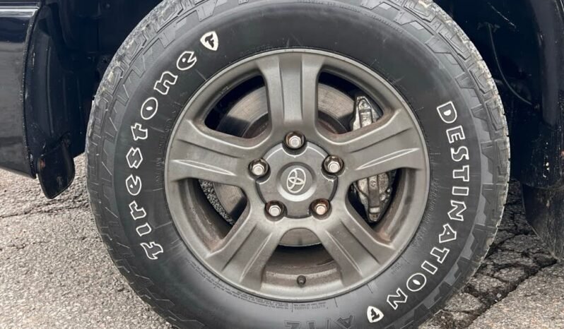 
								2010 Toyota Tundra SR5 Crew Max 4WD full									