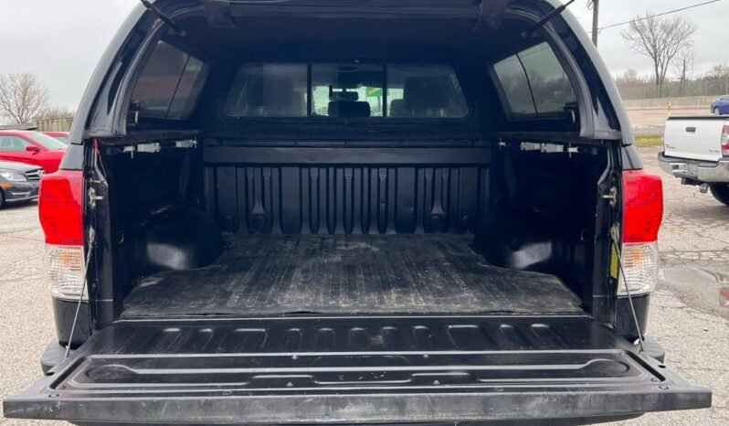 
								2010 Toyota Tundra SR5 Crew Max 4WD full									