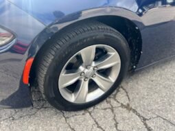 
										2015 Dodge Charger SXT RWD full									