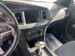 
										2015 Dodge Charger SXT RWD full									