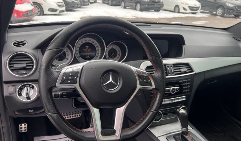 
								2015 Mercedes Benz C350 4MATIC Coupe full									