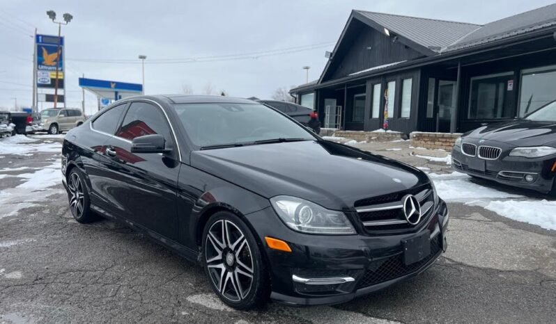 
								2015 Mercedes Benz C350 4MATIC Coupe full									