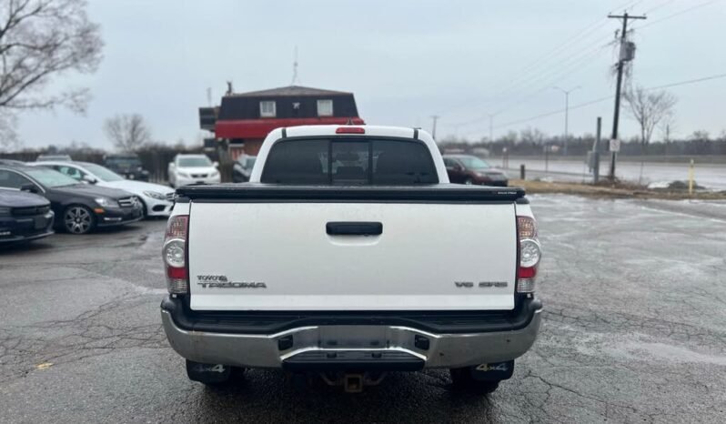 
								2015 Toyota Tacoma Double Cab full									