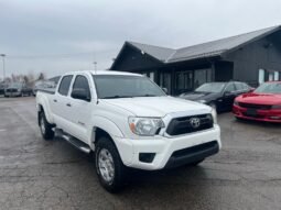 
										2015 Toyota Tacoma Double Cab full									