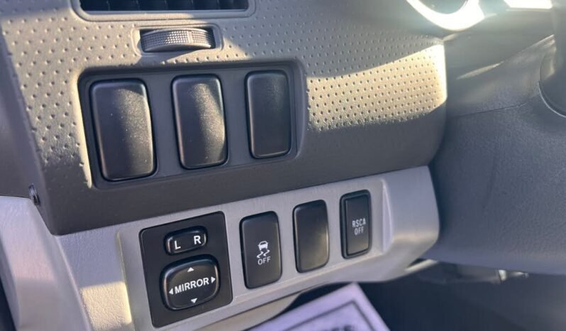 
								2015 Toyota Tacoma Double Cab 4WD full									