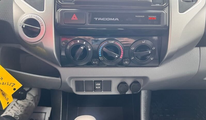 
								2015 Toyota Tacoma Double Cab full									