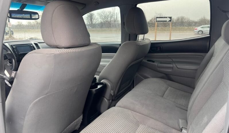 
								2015 Toyota Tacoma Double Cab full									