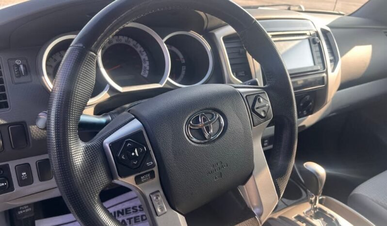 
								2015 Toyota Tacoma Double Cab 4WD full									