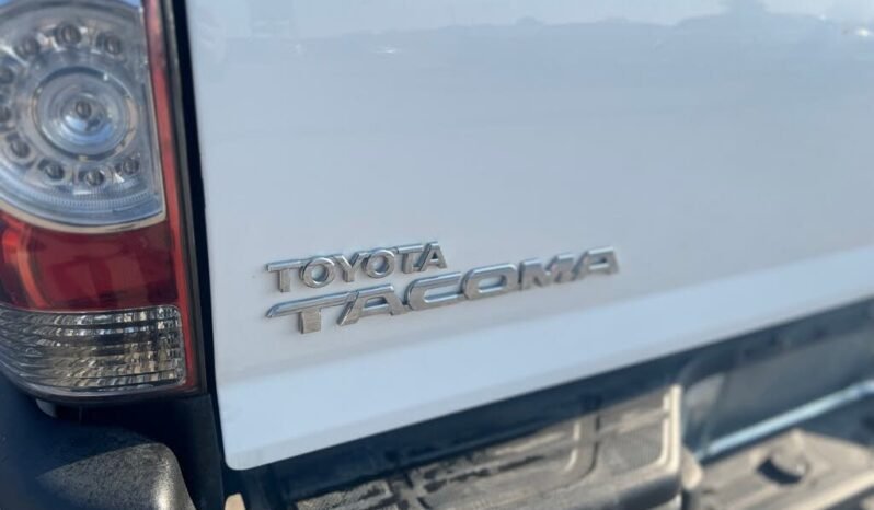 
								2015 Toyota Tacoma Double Cab 4WD full									