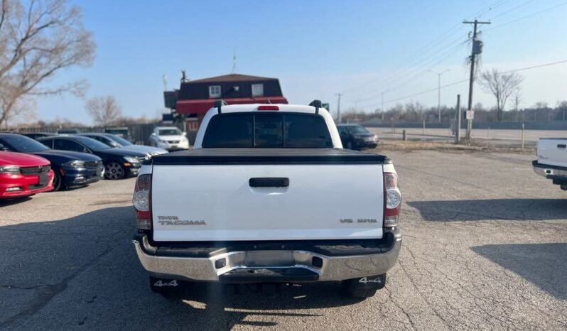 
								2015 Toyota Tacoma Double Cab 4WD full									