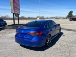 
										2022 Honda Civic Touring full									