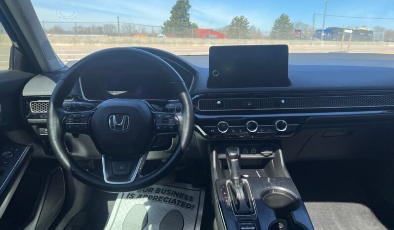 
								2022 Honda Civic Touring full									