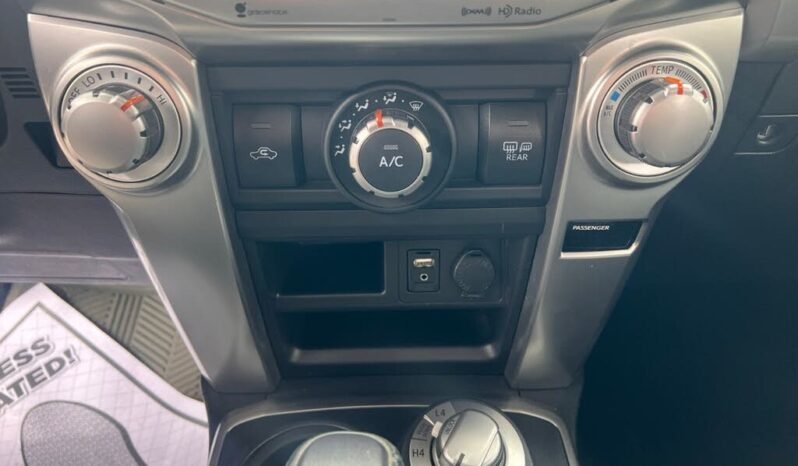 
								2016 Toyota 4Runner SR5 full									