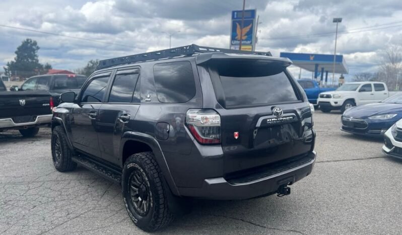 
								2016 Toyota 4Runner SR5 full									