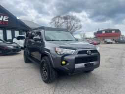 
										2016 Toyota 4Runner SR5 full									