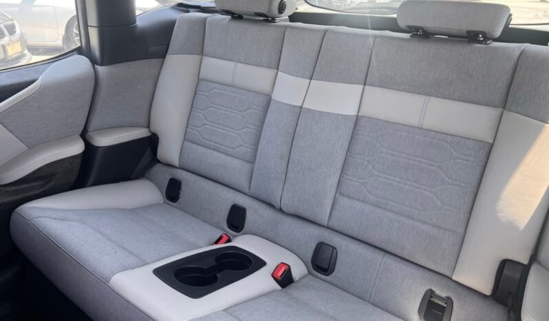 
								2015 BMW i3 4dr HB w/Range Extender full									