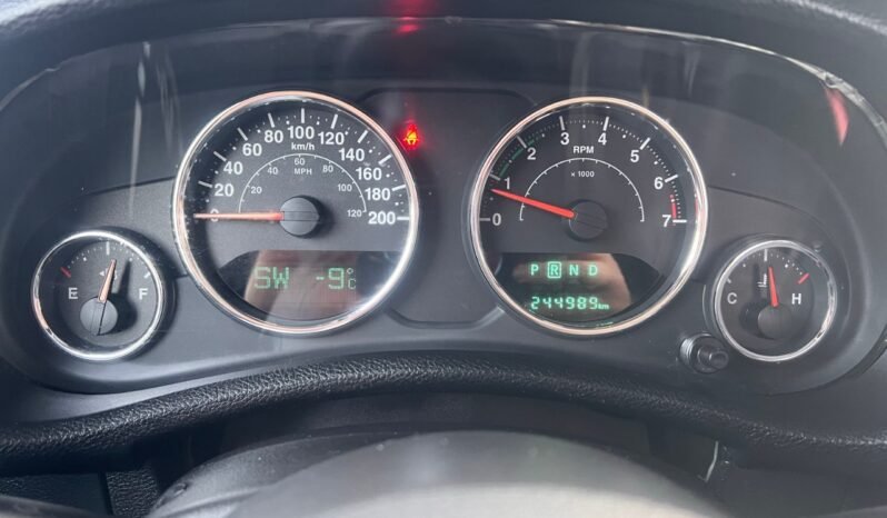 
								2017 Jeep Wrangler 4WD 2dr Sport full									