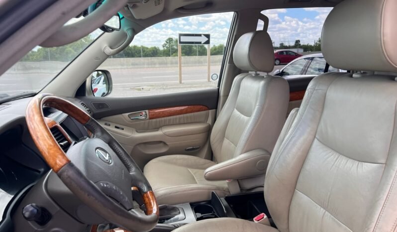 
								2005 Lexus GX 470 4dr SUV full									