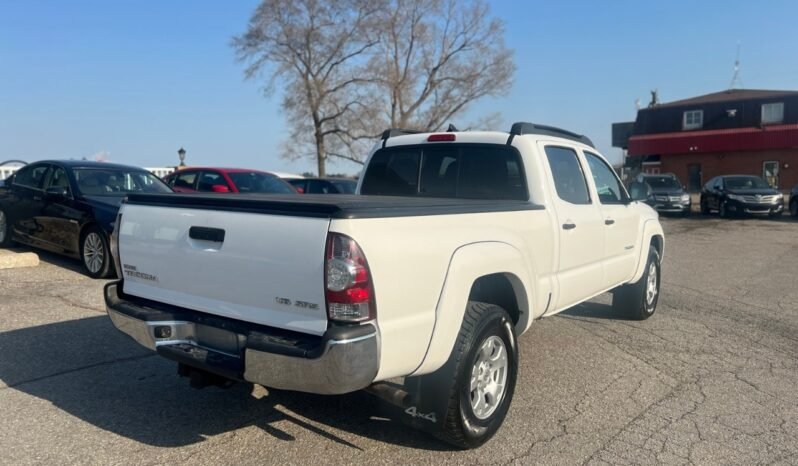 
								2015 Toyota Tacoma 4WD Double Cab V6 Auto full									