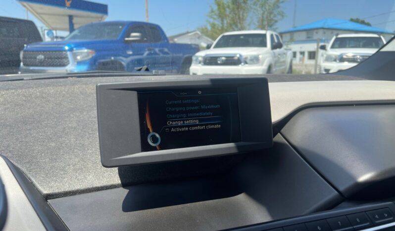 
								2015 BMW i3 4dr HB w/Range Extender full									