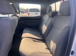 
										2015 Toyota Tacoma 4WD Double Cab V6 Auto full									